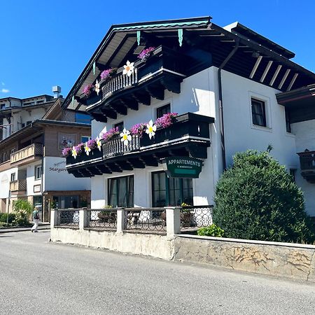Appartement Schoenpflug Капрун Екстериор снимка